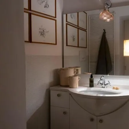 شقة Terrazza Momon *