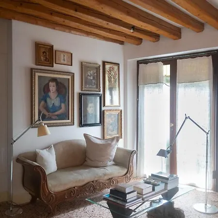 Terrazza Momon Apartman *